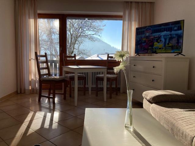 Ferienwohnung Aigisblick Mit Pool Und Sauna, Direkt Am Skihang 米森-维尔哈姆斯 外观 照片